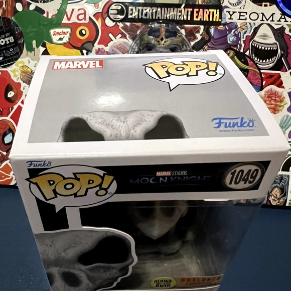 Funko Pop! Marvel #1049 Moon Knight Khonshu GITD (Box Lunch Exclusive) GLOW - Picture 5 of 7